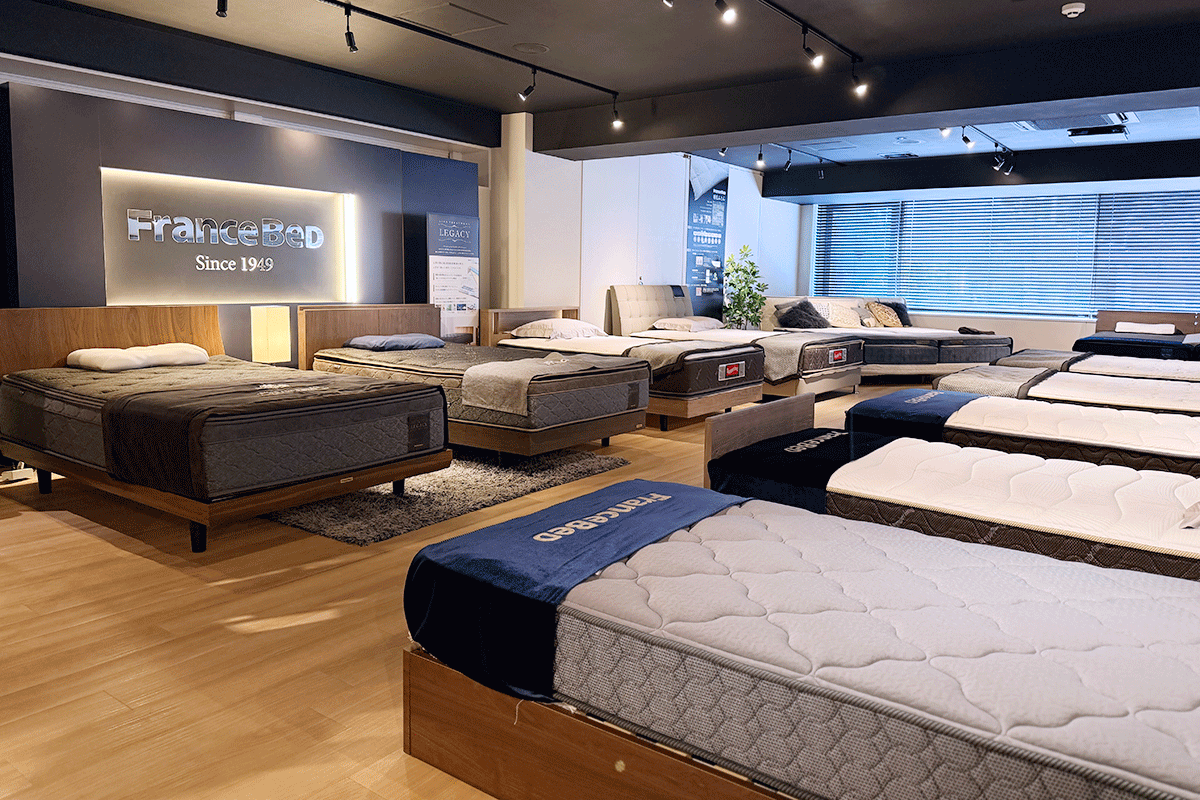 ベッド展示エリア①